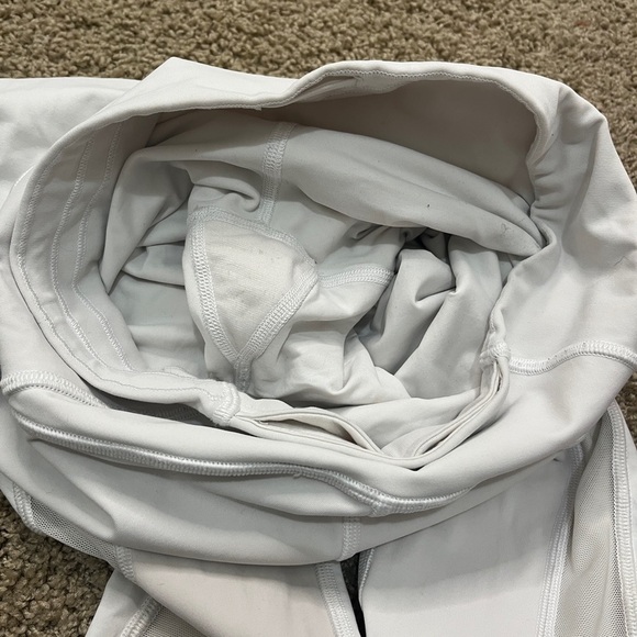 Lululemon Train Times 7/8 Pant *25" White Sz 6 - Picture 9 of 16